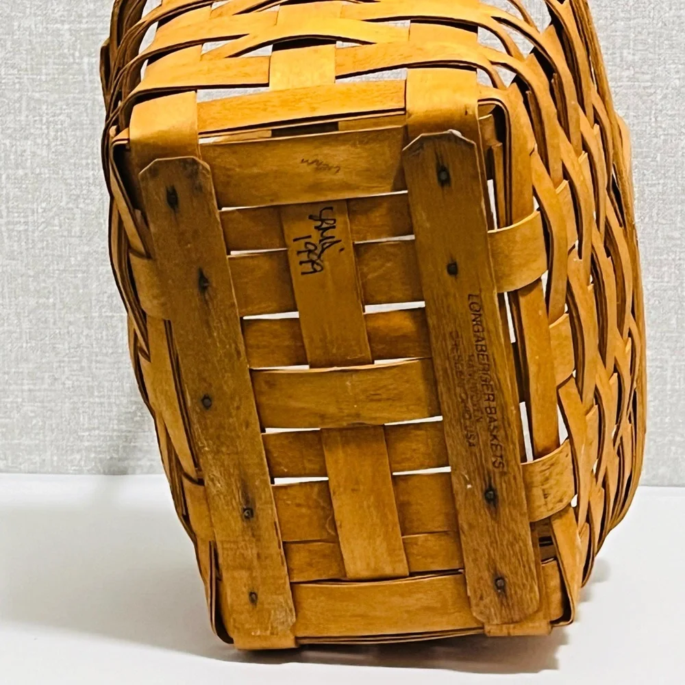 Longaberger 1999 Spring Farmhouse Wooden Basket - Picture 8 of 9